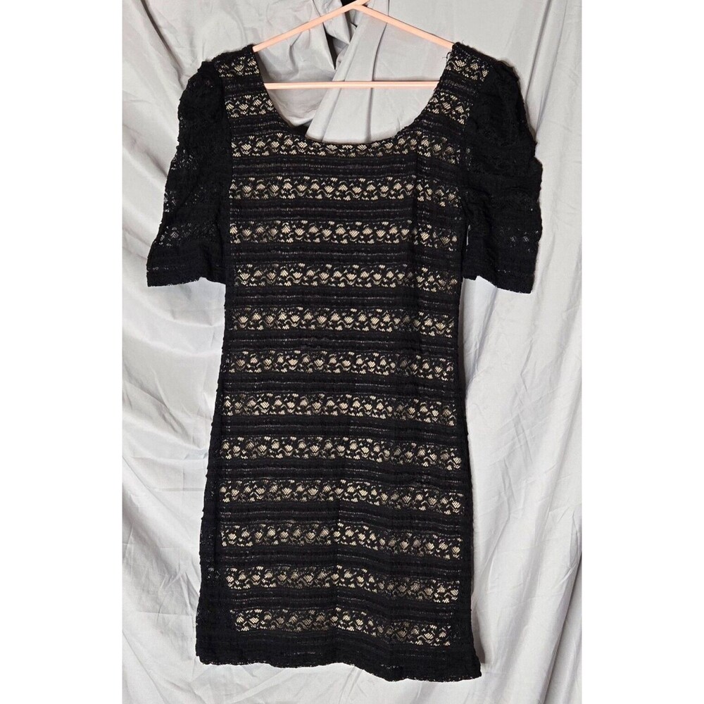 Liberty Love Dress Women's Large Black Lace Over Beige Party Short Sleeve